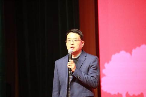 党委副书记 工会主席李鹏涛宣布活动开幕